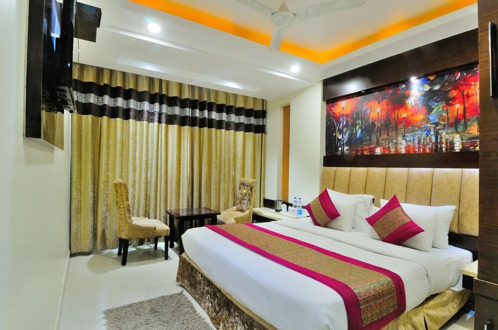 Hotel Sai Miracle - Luxury Living Nové Dillí Exteriér fotografie