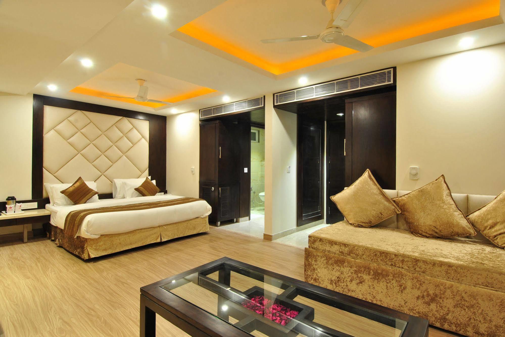 Hotel Sai Miracle - Luxury Living Nové Dillí Exteriér fotografie