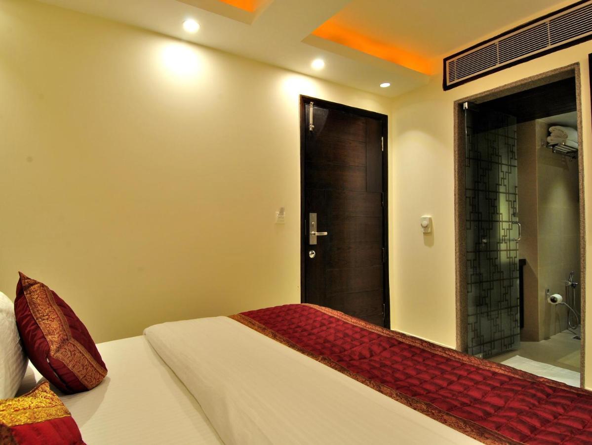 Hotel Sai Miracle - Luxury Living Nové Dillí Exteriér fotografie